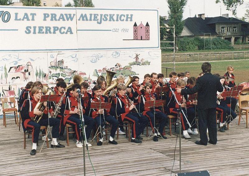 150   - 1995 r. Orkiestra szkolna.jpg